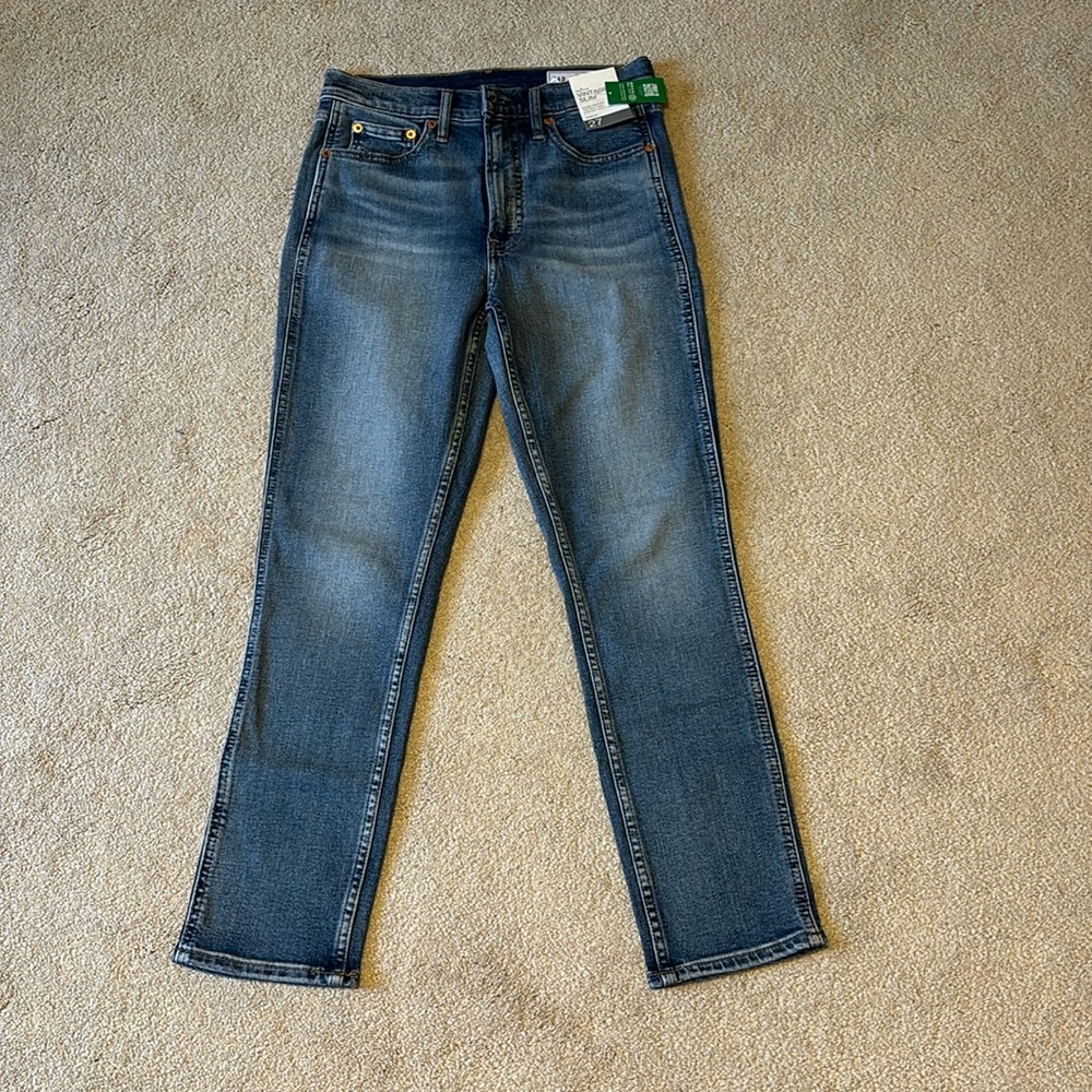 NWT Gap Slim Vintage Jean